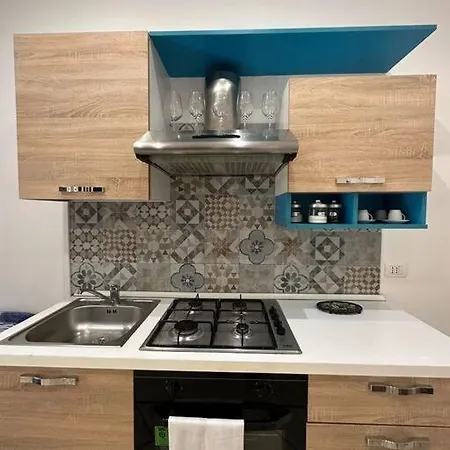 Cusciuliu House アパート